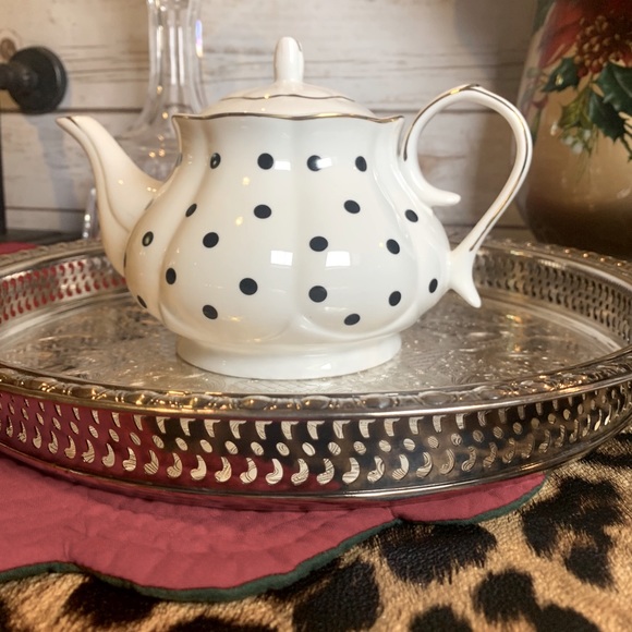 NIB 5 Pc Tea SET: Black & White Bone China - Picture 4 of 16